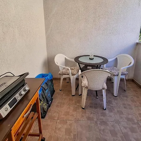 1 Bedroom In Mali Lošinj